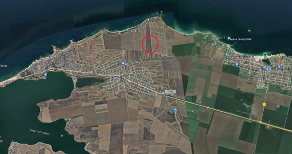 Teren de vanzare in Tuzla zona Far