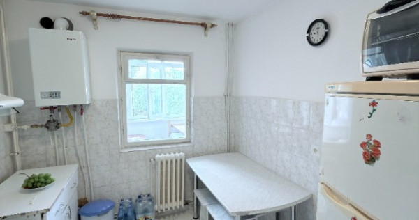 Apartament 3 camere zona Primaverii