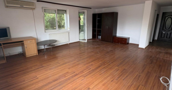 Apartament 3 camere, 86 mp, terasă 33 mp, loc parcare