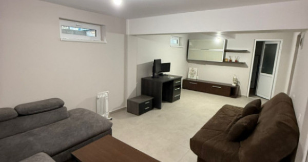 Apartament 3 camere 59,9 MP Zona Teilor