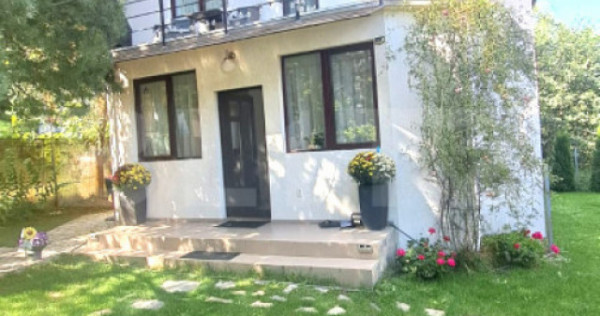 Vila de vanzare, 94 mp, teren 303 mp, zona Bran
