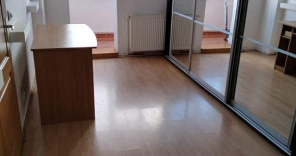 Apartament 2 camere 45mp zona Rahovei