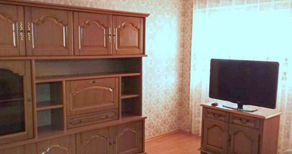 De Inchiriat apartament 2 camere, Micro 18, etaj 6, 1600 lei