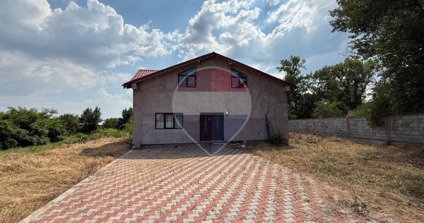 Casă / Vilă Găgești Bolotești