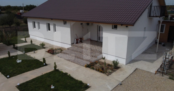 Casa, 160 mp, teren 779 mp, zona Crevedia