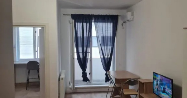 Proprietar &icirc;nchiriez garsonieră