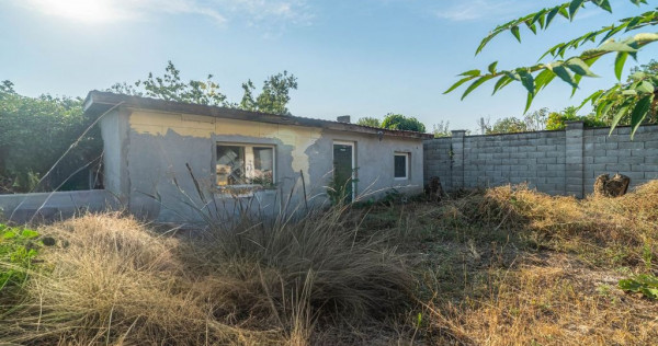 Casa 2 camere + Anexe - teren 648 mp - Alfa - COMISION 0