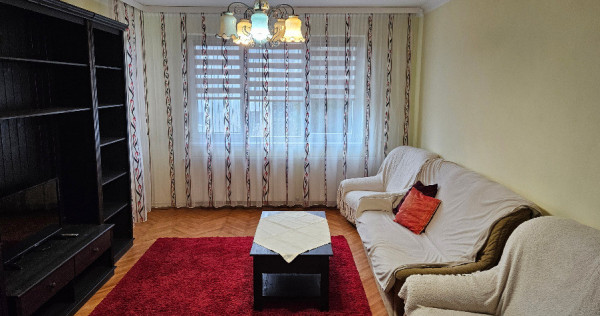 Inchiriez apartament cu 4 camere decomandat in Deva, Kogalniceanu et 3
