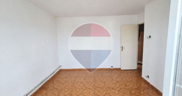 Apartament de v&acirc;nzare 3 camere decomandat Voluntari