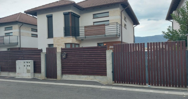 Casa noua mobilată utilată 120mp