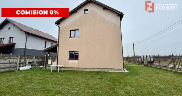 Duplex cu 3 camere, pod mansardabil si panouri fotovoltaice
