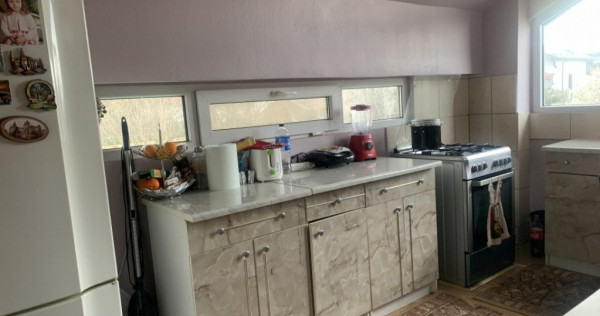 Casa individuala cu 9 camere, Dumbravita - ID V3263