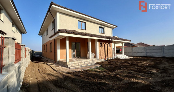 Duplex cu 5 camere de vanzare in Sanandrei - ID V3806