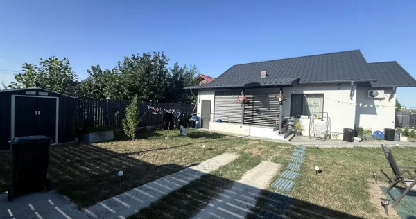 Vand casa Margineni mobilata si utilata
