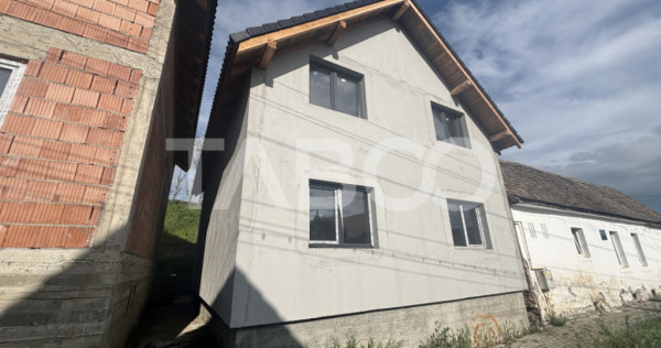 Casa teren 600 mp 4 camere individuala in Sura Mare Sibiu