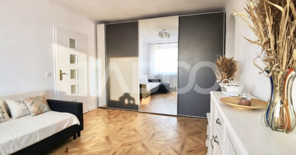 Apartament cu 3 camere de vanzare in Grigorescu izolat balco