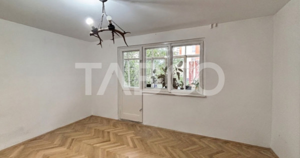 Apartament cu 4 camere de vanzare in Manastur zona Izlazului