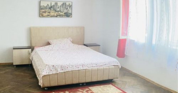Vila cu 3 camere - Bd. Dacia