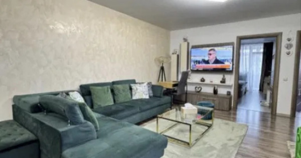 Apartament 3 camere 68mp+2 balcoane 14mp+2 parcari in Flores
