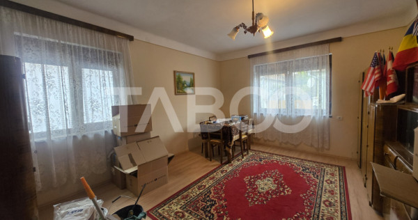 Casa individuala de vanzare pe un nivel teren 623mp Turnisor