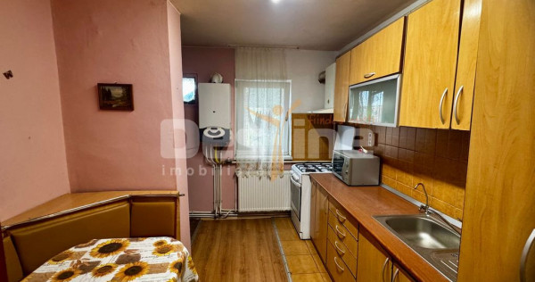 Apartament 3 camere central Simeria et4