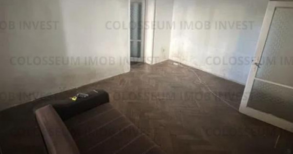 COLOSSEUM: Apartament 3 C decomandat 13 Decembrie Tractorul