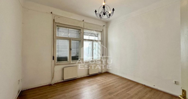2 camere si boxa, loc de parcare, zona Elisabetin parc Carmen Sylva