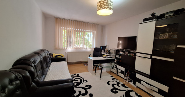 3 camere | Parter inalt | 2 bai | Centrala proprie | Baba Do