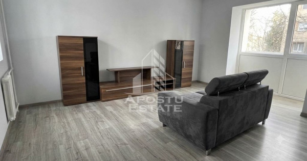 Apartament cu 3 camere de vanzare , etaj intermediar , Zona Dacia
