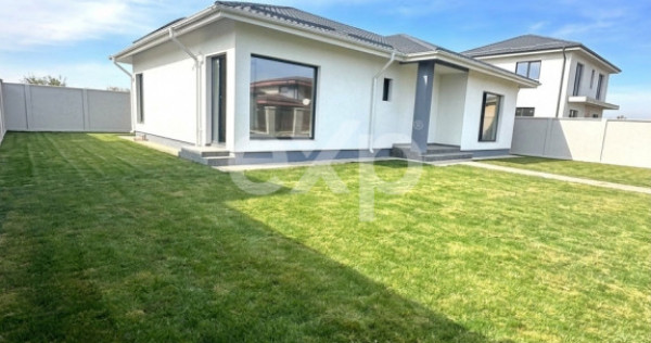 De Vanzare Teghes/Domnesti/Casa Individuala 4 camere/400m2 T