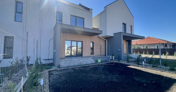 Triplex modern, 3 camere, 80 mp utili, 216 mp teren - Zona S