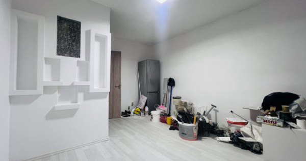 Garsoniera, 21 mp utili, renovata, etaj 4, zona Sagului - S