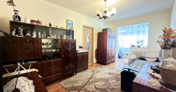 Apartament 2 camere, 40 mp utili, etaj 3 - zona Dacia