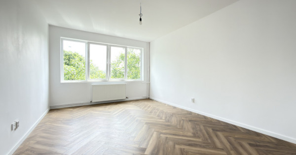 Apartament 2 Camere, 48 mp utili, semidecomandat, Etaj 3, Li