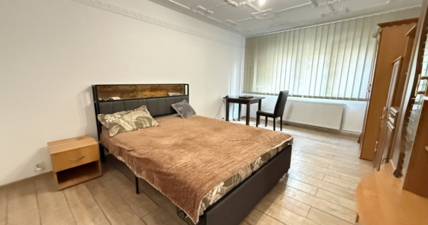 Apartament spatios, 3 camere, decomandat, 82 mp, parter - Li