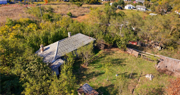 Teren si casa de in Bestepe-judet Tulcea