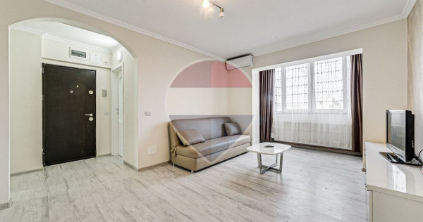 Apartament modern ultracentral cu 2 camere