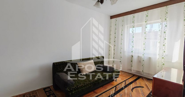 Apartament cu 2 camere, de inchiriat, centrala proprie, zona Lipovei