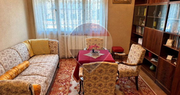 Apartament cu 4 camere de v&acirc;nzare &icirc;n zona Gradina Icoanei
