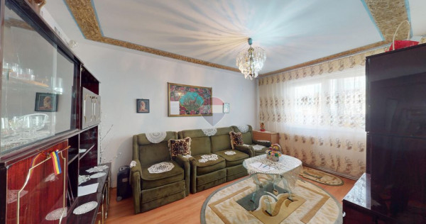 COMISION 0% | Apartament 3 camere | Str Diana, Zarnesti | Mobilat