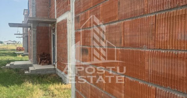 Duplex cu toate utilitatiile in Mosnita Noua