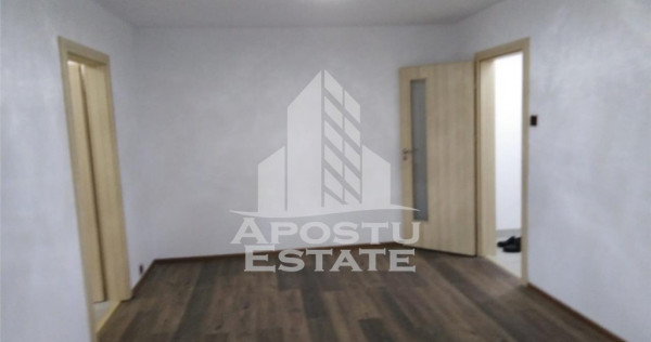 Apartament cu 2 camere zona Take Ionescu