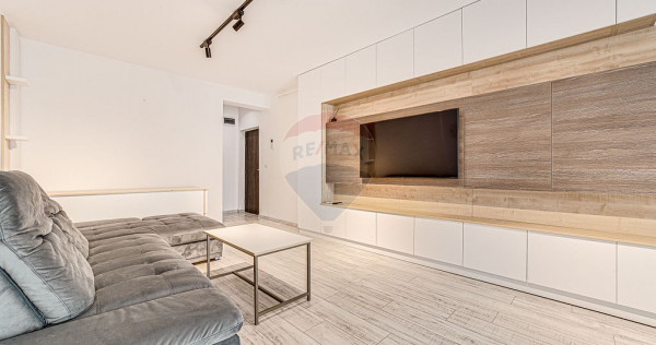 Apartament lux in bloc nou cu 3 camere de vânzare in Ado...