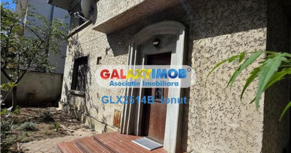 Garsoniera de Titan mobilata utilata