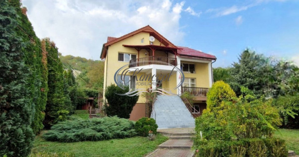 Casa exclusivista cu gradina mare in Grigorescu