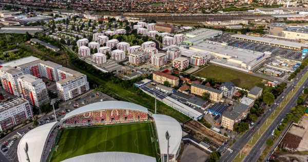 Teren generos pentru casă, in Arad