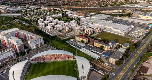 Teren generos pentru casă, in Arad