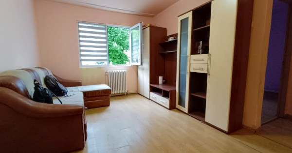 Apartament cu 4 camere semidecomandate Mănăștur
