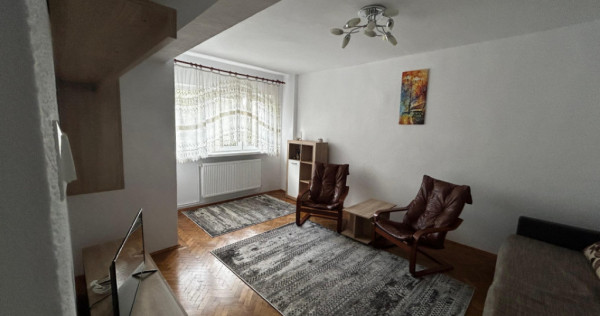 Apartament etaj 1 cu 2 camere decomandat in Sibiu Strand