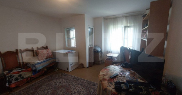 Apartament bilateral, 3 camere decomandat, zona Centrul Mult